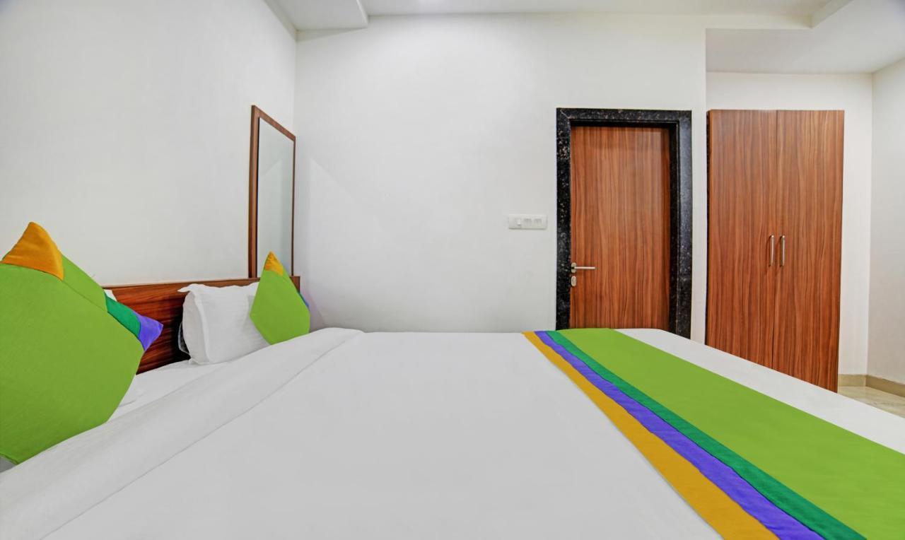 Treebo Shivaay Hotel Indore Exterior photo